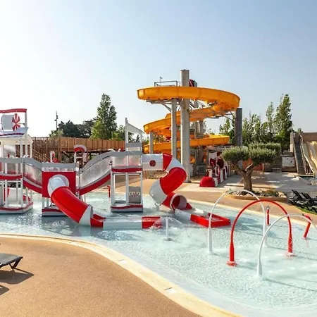 Les Dunes - Les Pieds Dans L Eau- Campsite